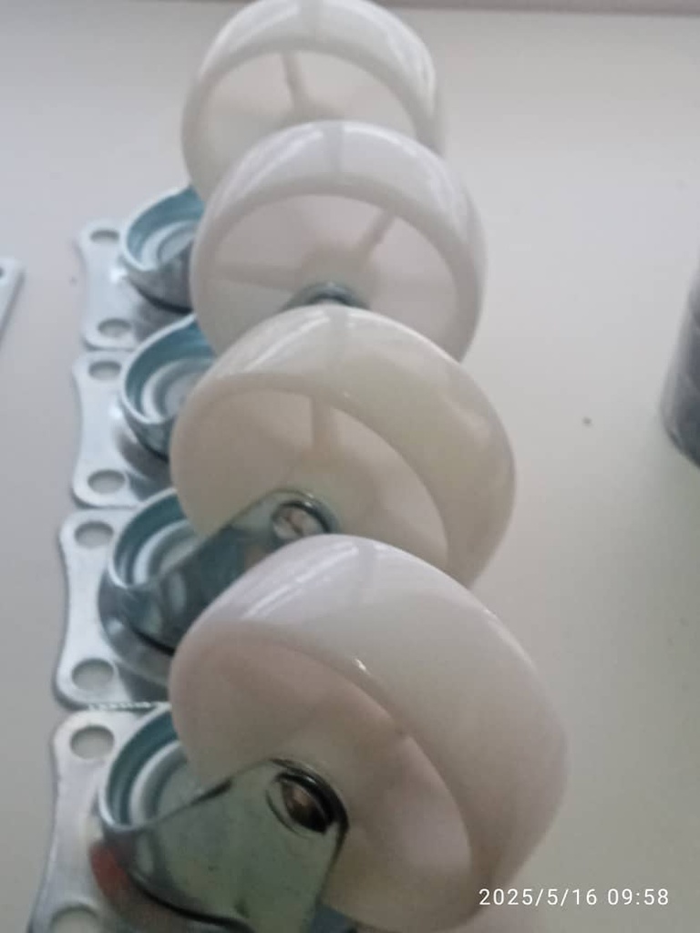 RUEDAS BLANCAS PEQUEÑAS